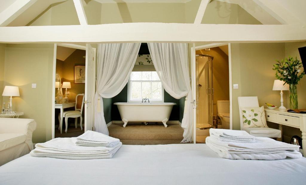 Bed and breakfast Orles Barn 5*