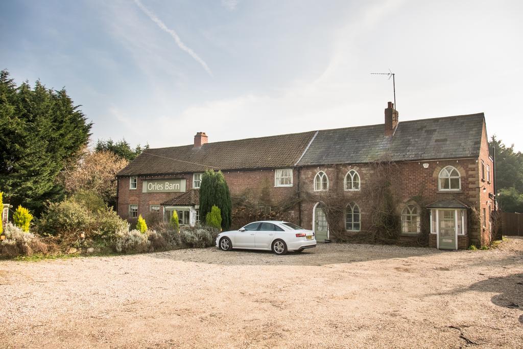 Orles Barn Bed and breakfast