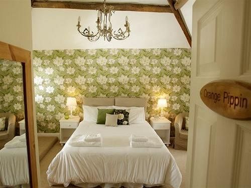 Bed & Breakfast Orles Barn 5*